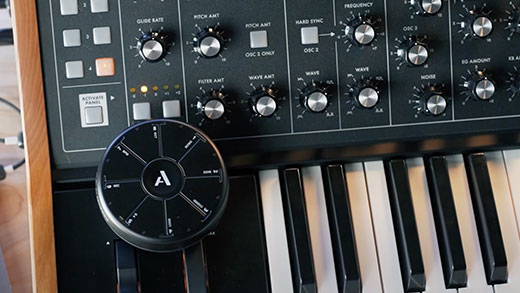 How to control a hardware synthesizer with Orba (or